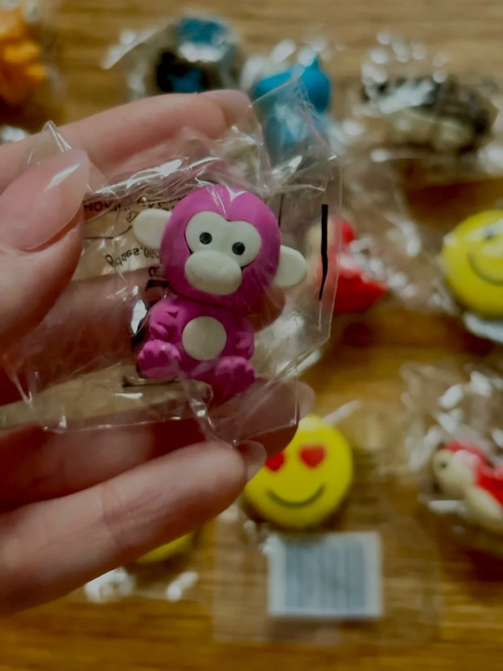 Set of 16 Assorted Animal Emoji Erasers Desk Pets 3D School Supplies New Sealed